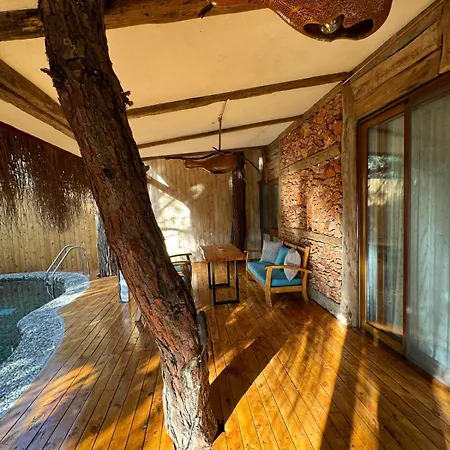 Turan Hill Lounge-2